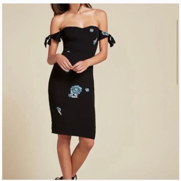 Reformation Dresses & Skirts - Reformation Marla Off Shoulder Fitted Bodice Dress